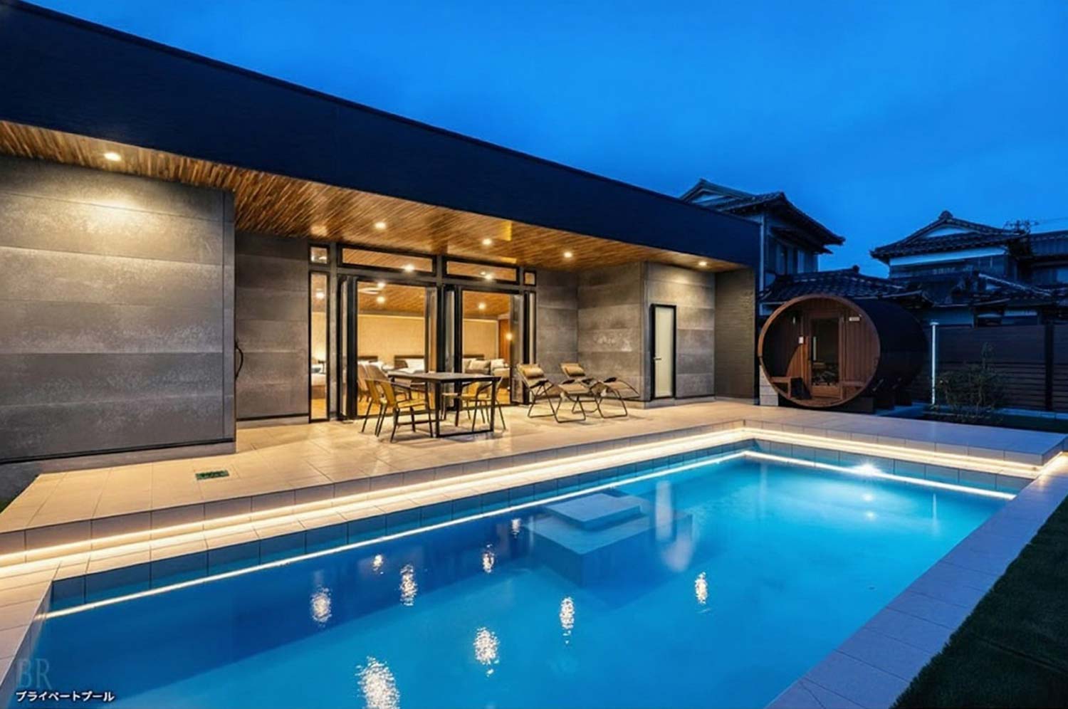 ヴィラA プール